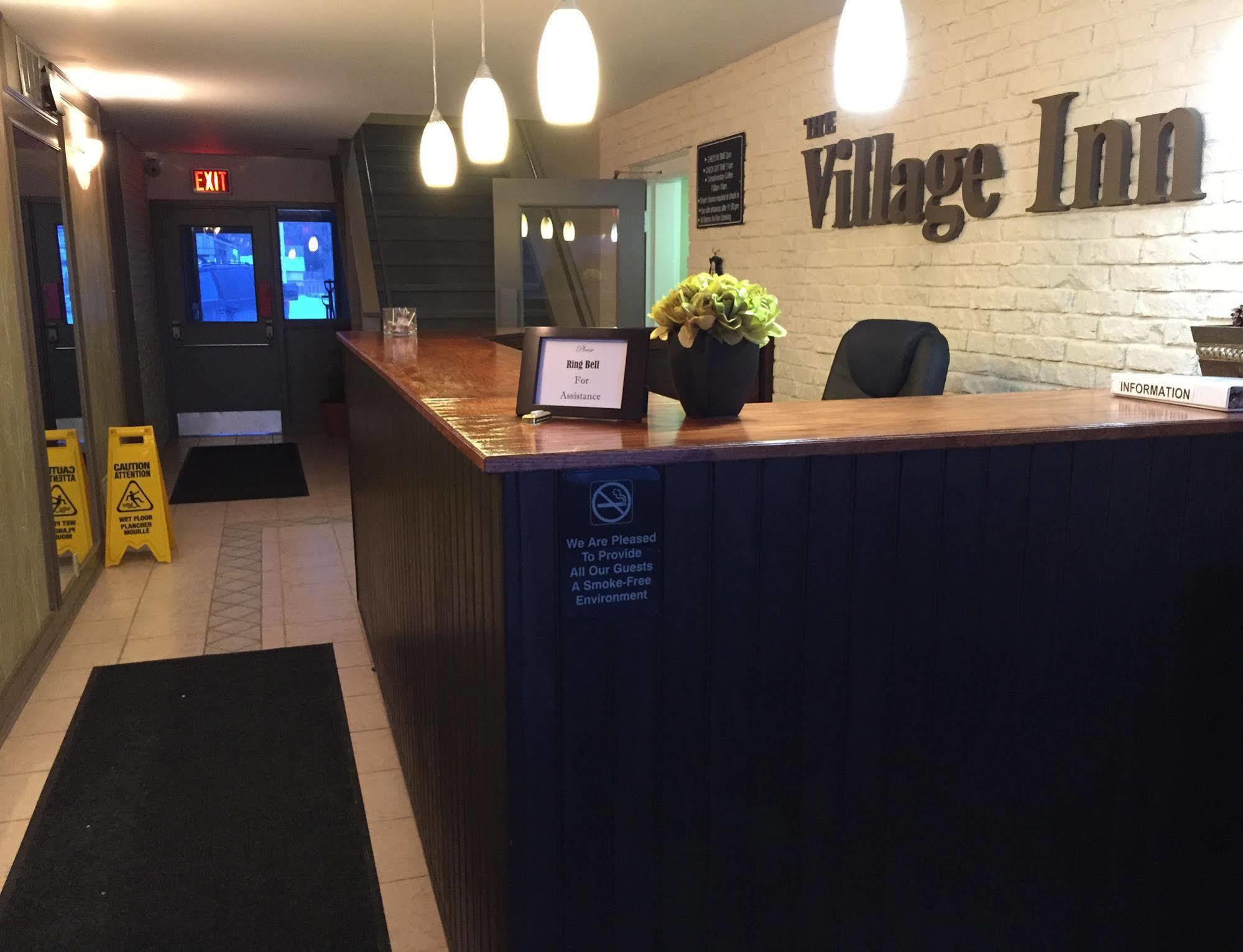 The Village Inn Elora Extérieur photo